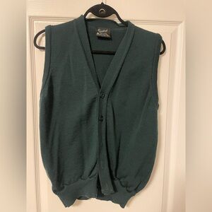 Vintage 100% wool sweater vest